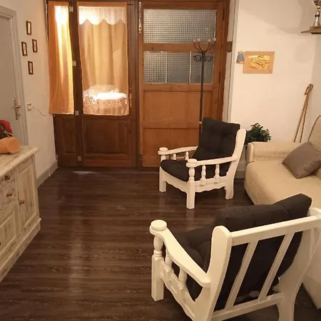 Casavacanzasotaccio Holiday home Scoppito