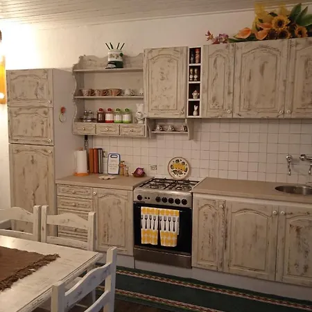 Casavacanzasotaccio Holiday home Scoppito